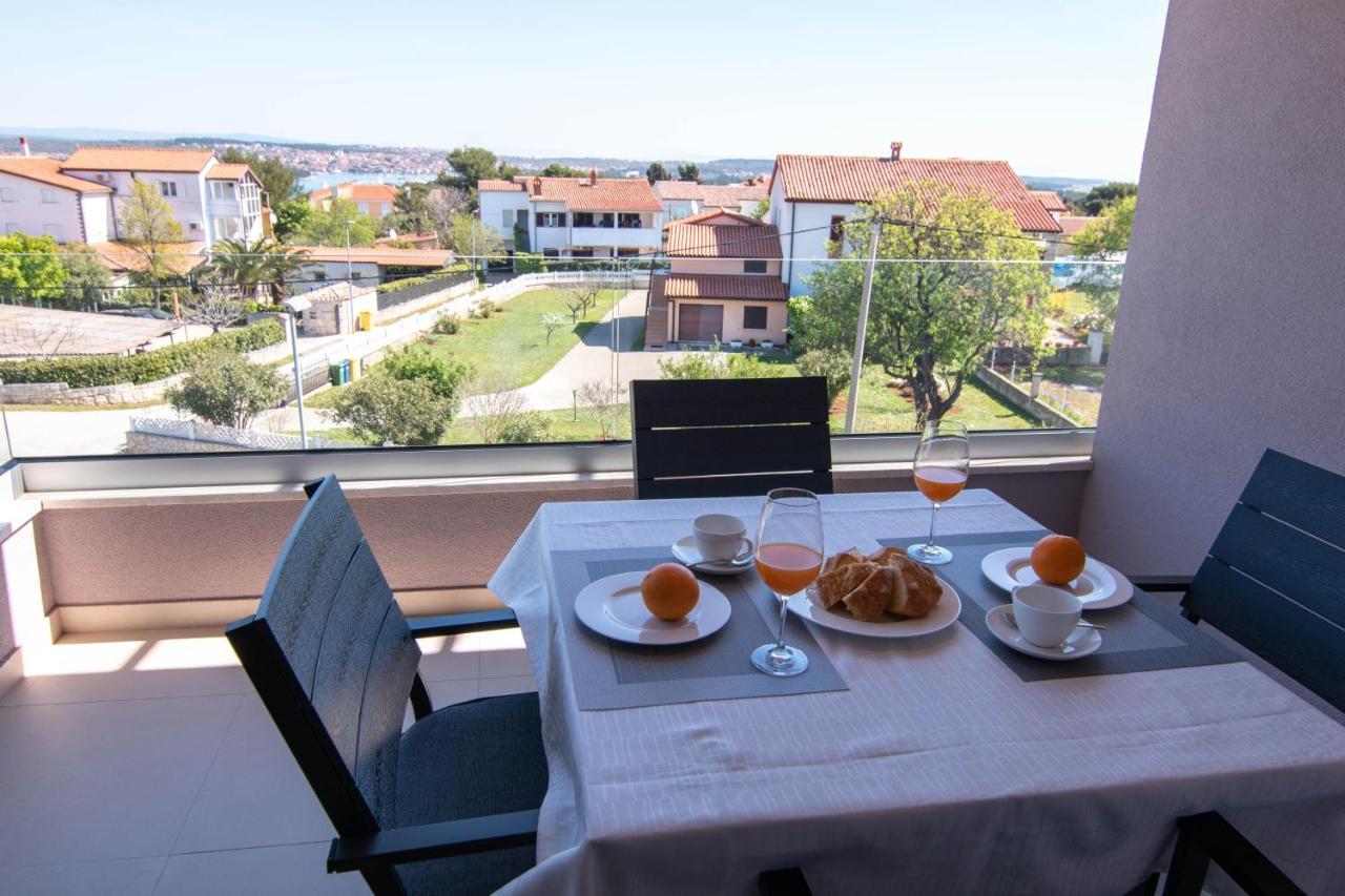Luxury Apartment Faro With Sea View And Swimming Pool Premantura Dış mekan fotoğraf