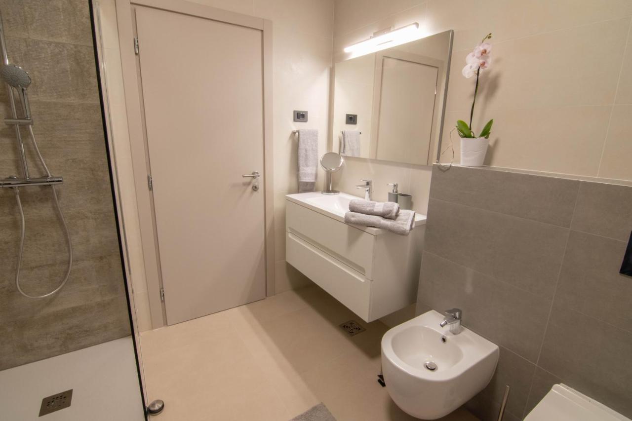 Luxury Apartment Faro With Sea View And Swimming Pool Premantura Dış mekan fotoğraf